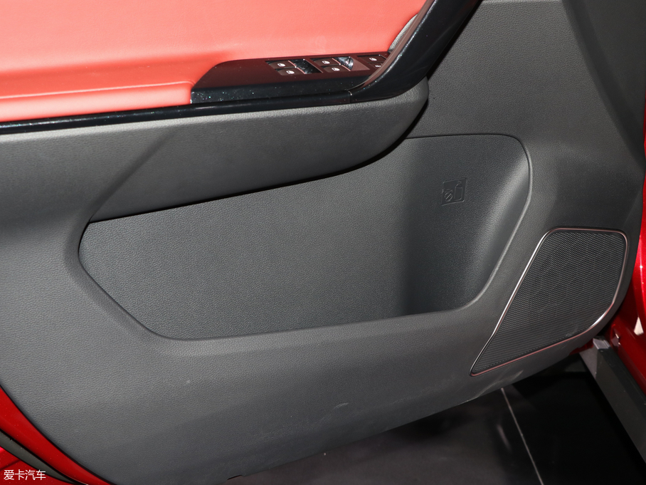 2019LT5L 1.6TD DCTA 7 V