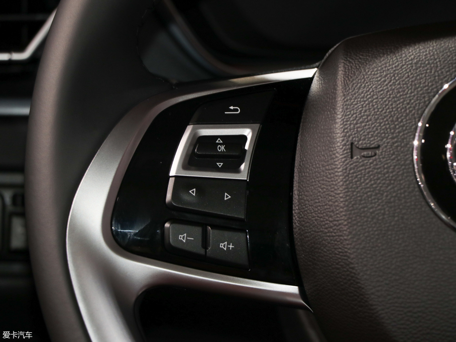 2019LT5L 1.6TD DCTA 7 V