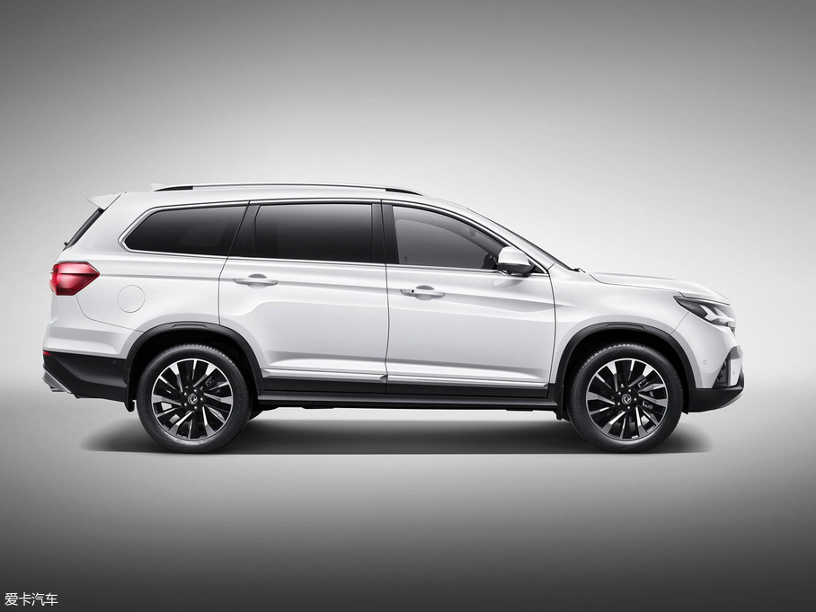 2019LT5L 1.6TD DCTA 7 V