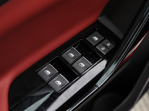 20201.5T ԄŞ VI {܇ƅ^	