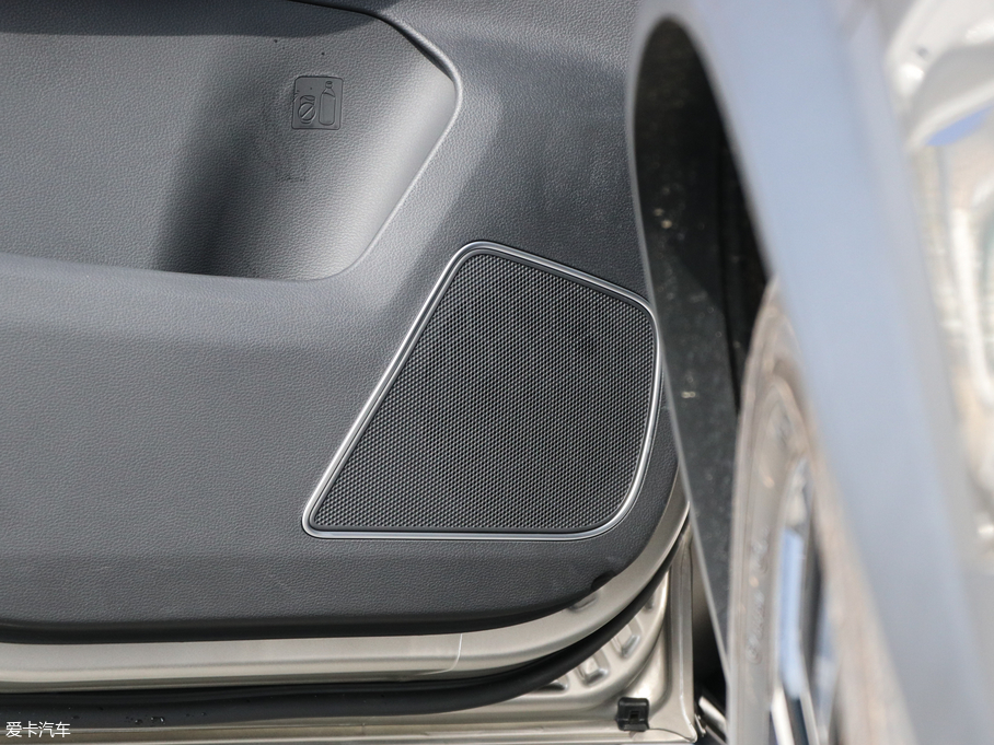 2019L(fng)T5L 1.6TD DCTŞ 7 (gu)V