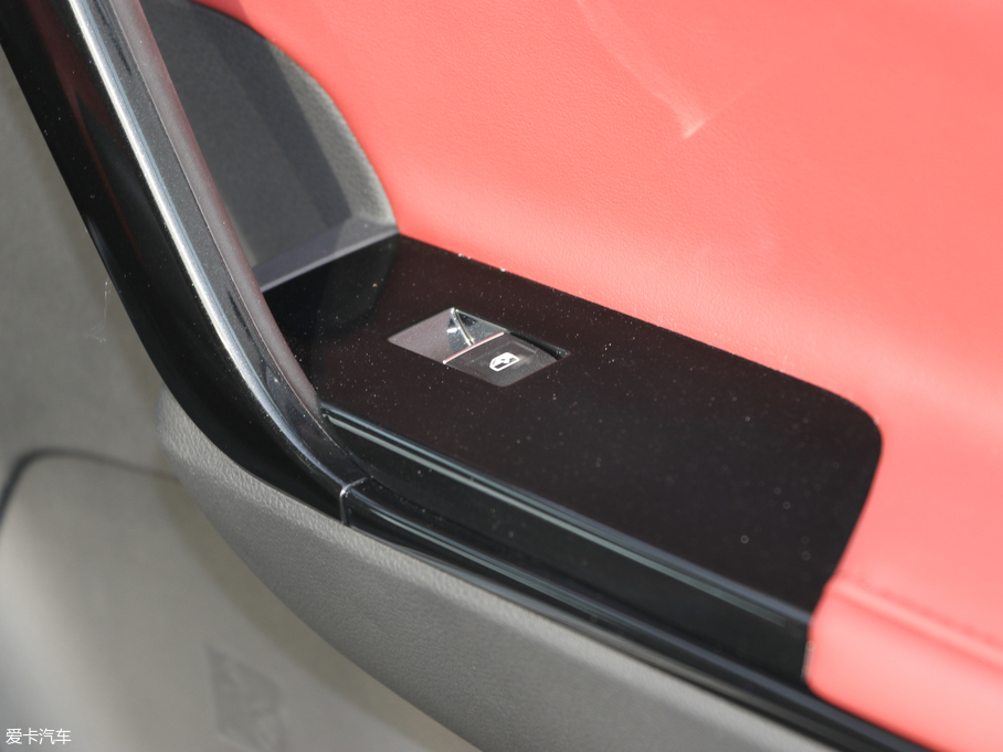 2019L(fng)T5L 1.6TD DCTŞ 7 V