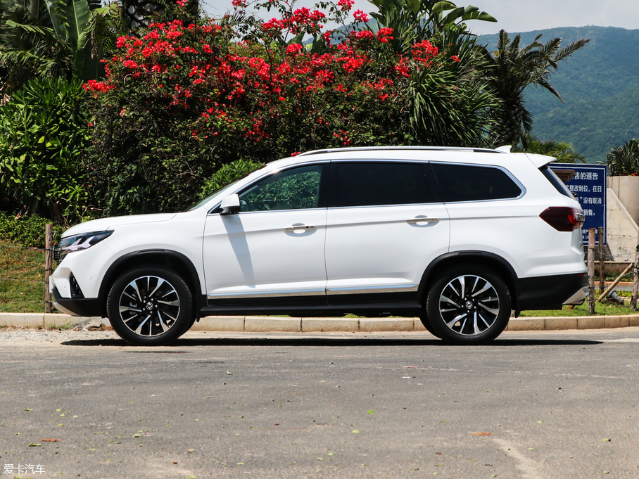 2019L(fng)T5L 1.6TD DCTŞ 7 V