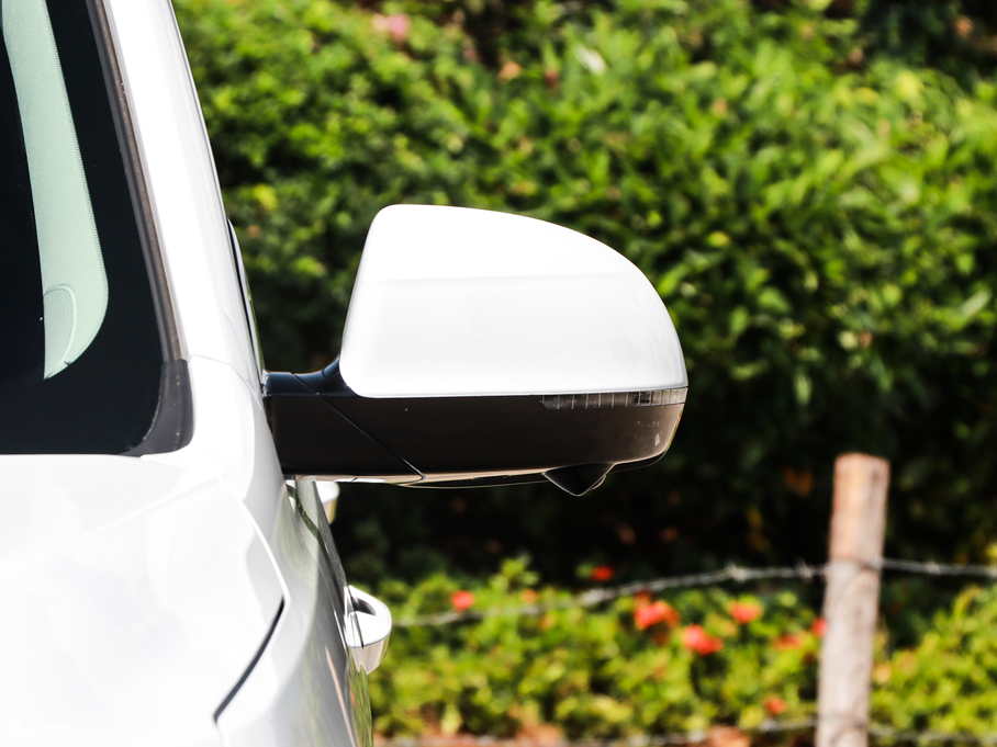 2019LT5L 1.6TD DCTŞ 7 V