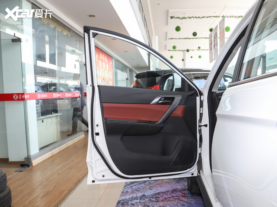 2020LT5L 1.5T ԄӺA 7 VI