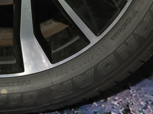 20201.5T ԄӺA 7 VI ^