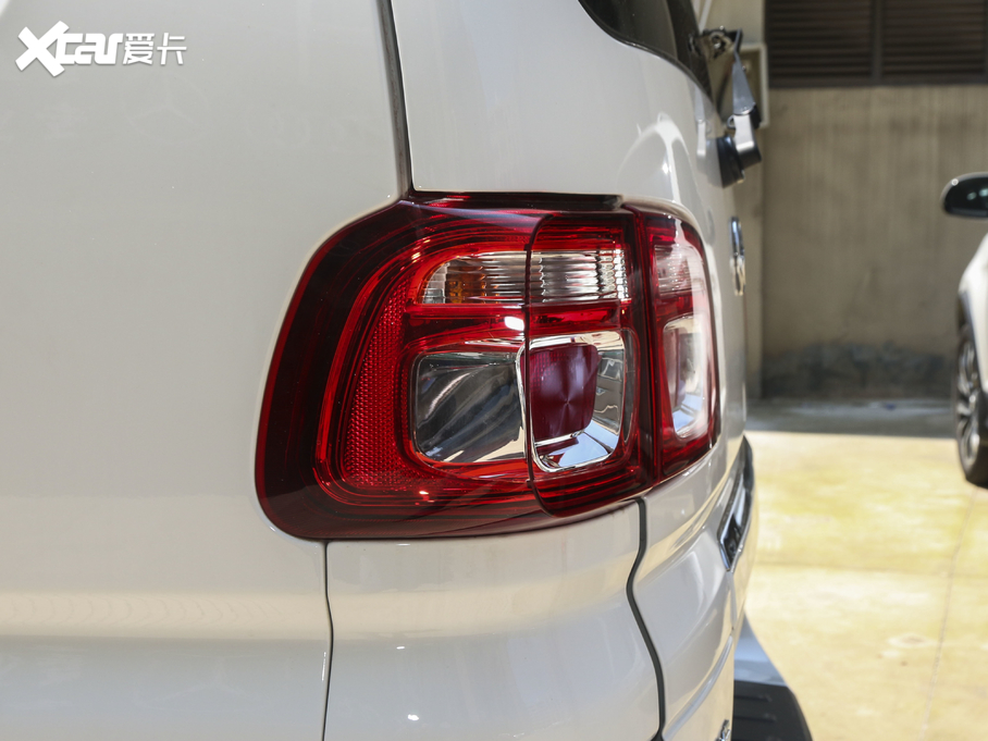 2020M5 EV L(zhng)m(x) A 7