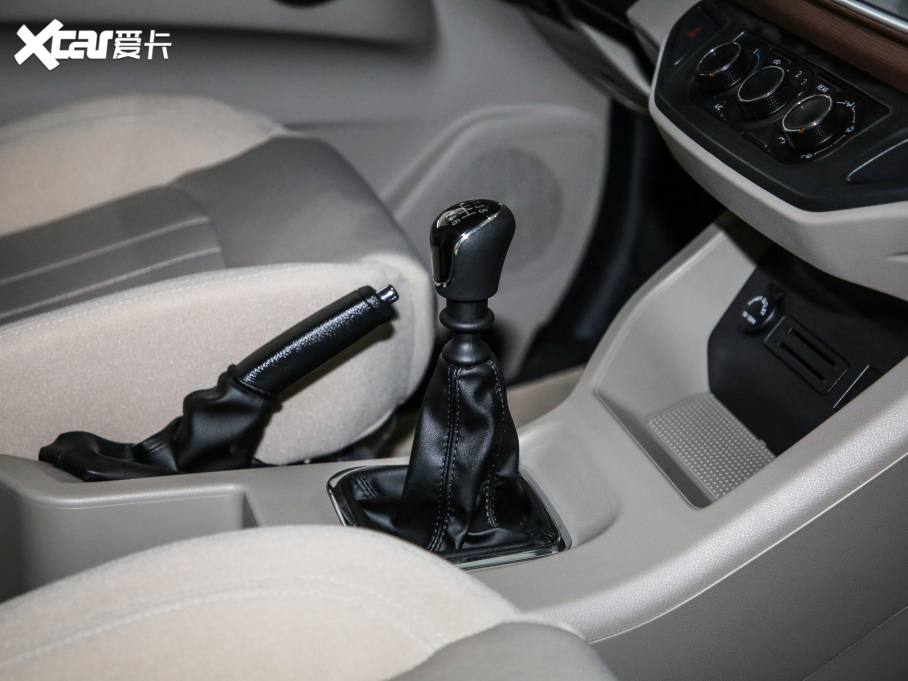 2020 M5L 2.0L ք(dng) 7