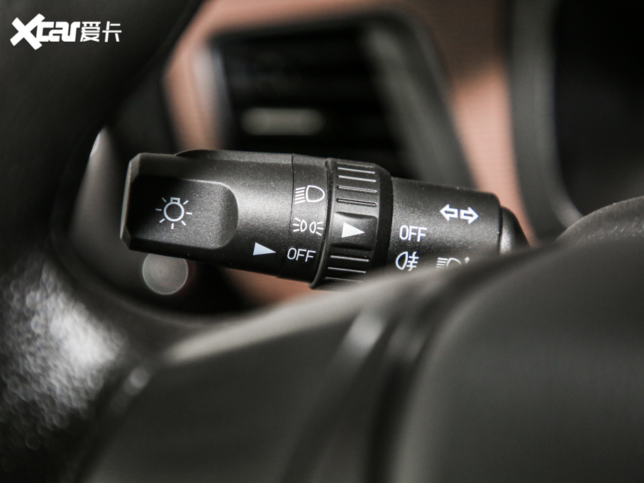 2020 M5L 2.0L քӻ 7