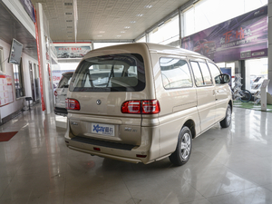 2020款M5L 1.6L 手动实用型 整体外观
