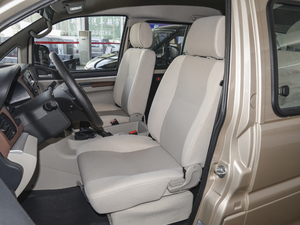 2020款M5L 1.6L 手动实用型 主驾驶座椅