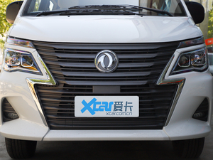 2020款M5 1.6L 手动长轴舒适型 9座 中网