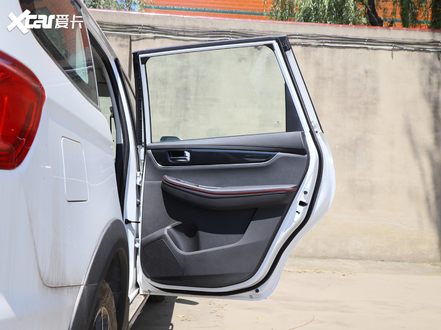 2020L(fng)SX6 1.6L ք(dng) (gu)VI