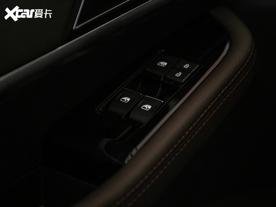 2021L(fng)M7 1.8T ք(dng)Ş