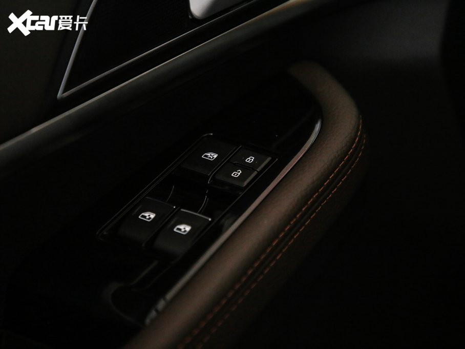 2021L(fng)M7 1.8T ք(dng)Ş