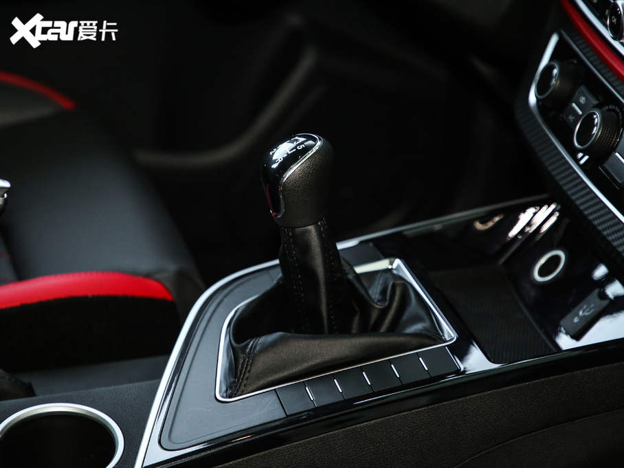 2021L(fng)T5 1.6L ք(dng)m