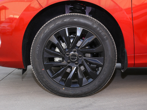 2021款1.5T DCT铂金版 轮圈