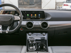 2021款1.5T DCT铂金版 中控台