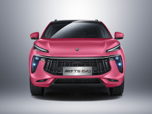 2021款1.5T DCT铂金版 整体外观