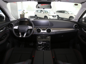 2021款1.5T DCT钻石版 内饰全景