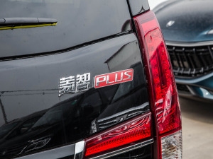 2021а 2.0L քӺA 7 ^