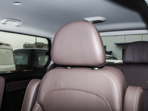 2021а 2.0L քӺA 7 g