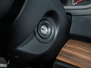 2021а 2.0L քӺA 7 п؅^