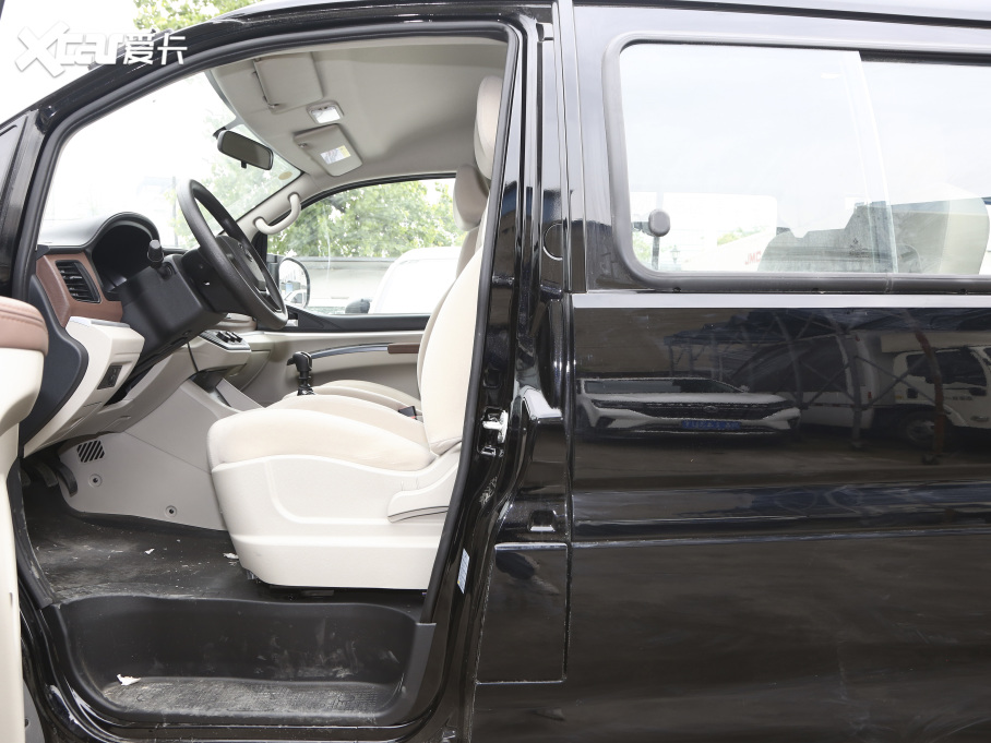 2021 M5L 2.0L քӌ 7