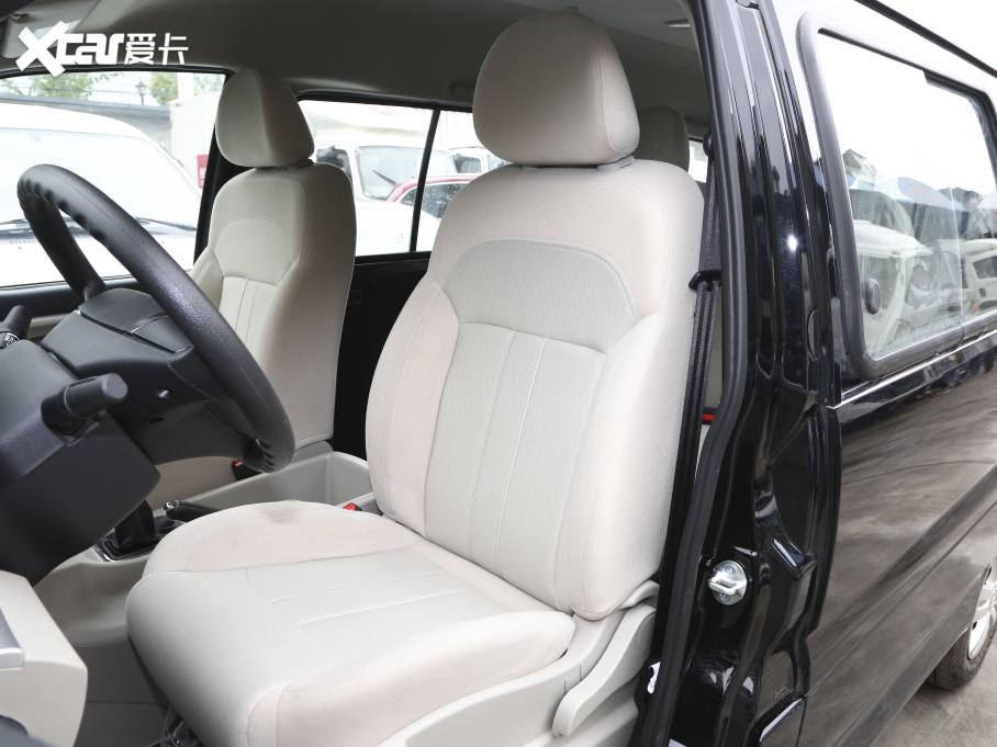 2021 M5L 2.0L քӌ 7