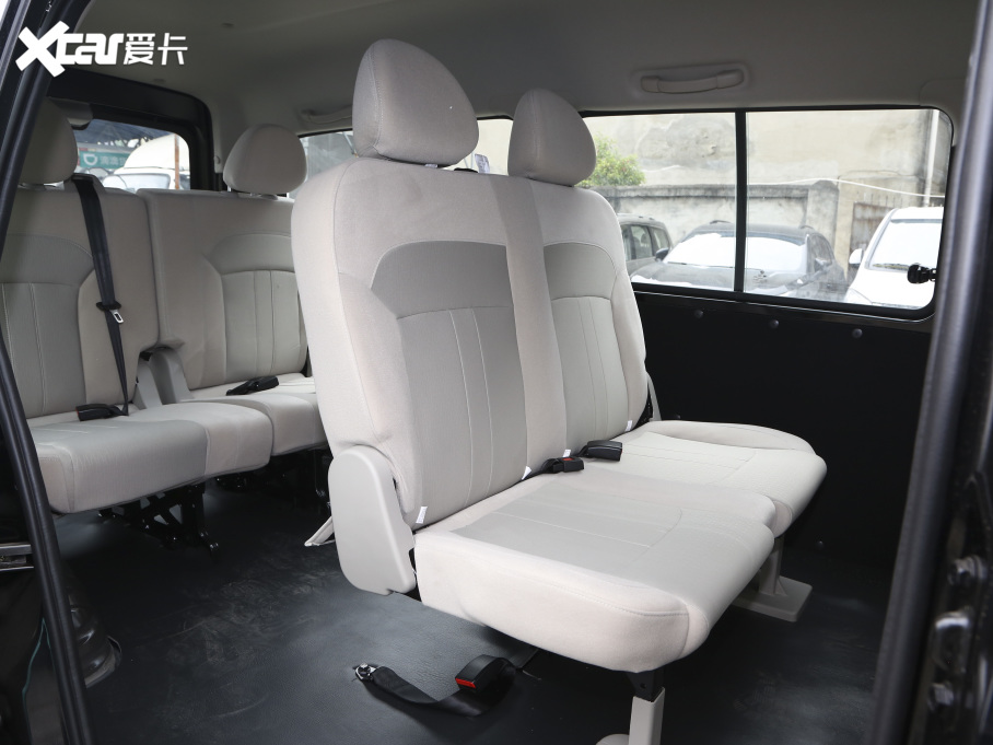 2021 M5L 2.0L քӌ 7