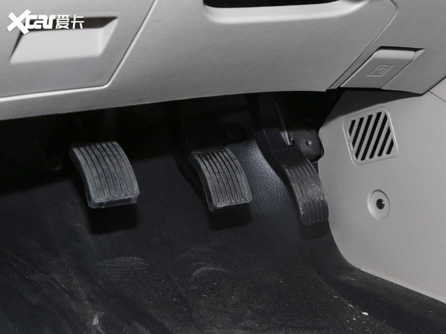 2021 M5L 2.0L քӌ 7