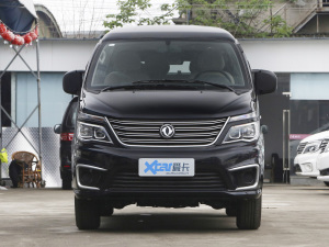 2021款M5L 2.0L 手动实用型 7座 正前