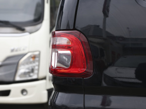 2021M5L 2.0L քӌ 7 ^