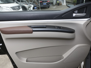 2021M5L 2.0L քӌ(sh) 7 g