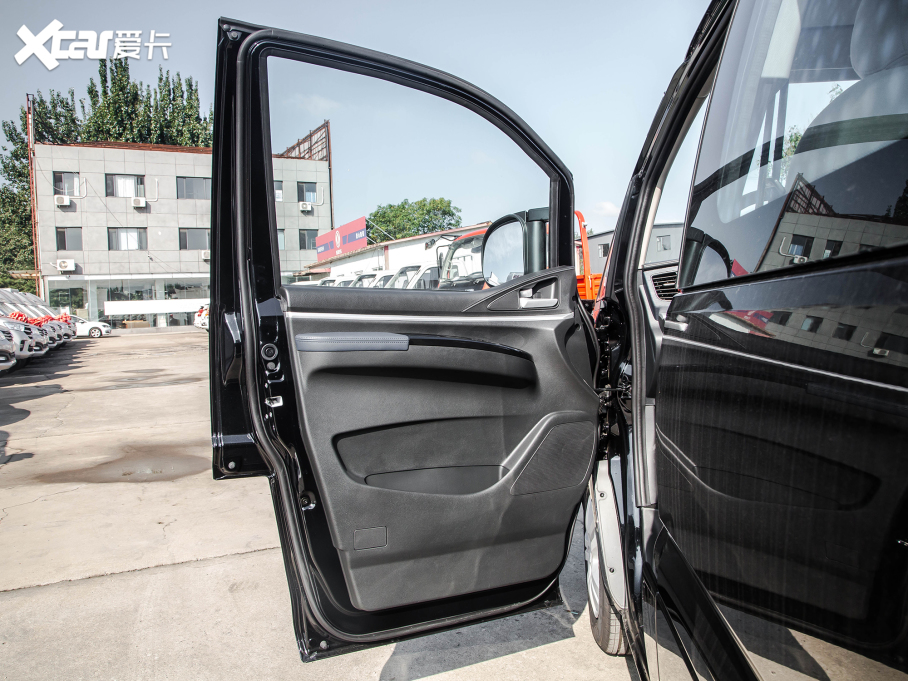 2022������ �^���� M5L 1.6L ������ 7��