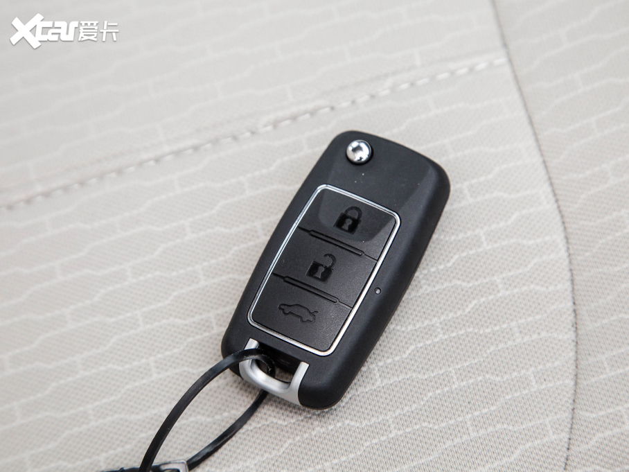 2022������ �^���� M5L 2.0L ������ 7��