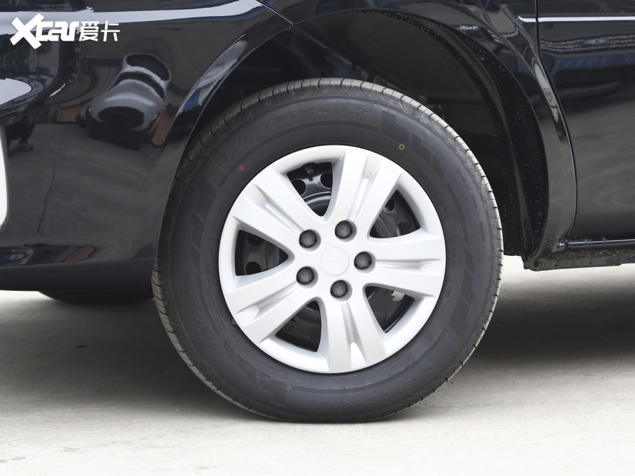 2022 M5L 2.0L (sh) 7