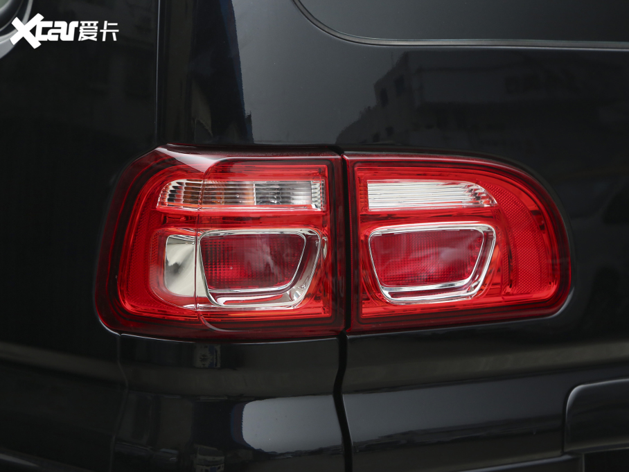 2022 M5L 2.0L (sh) 7