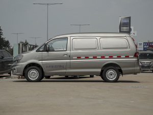 2022款V3 1.6L 基本型 2座 正侧（左）