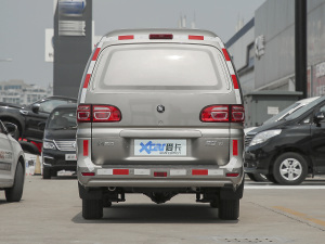 2022款V3 1.6L 基本型 2座 正后	