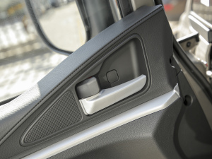 2022款M5 1.6L 实用型 5座 中控区
