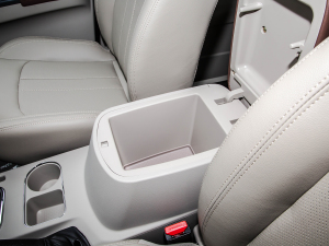 2022^ M5L 1.6L A 7 g