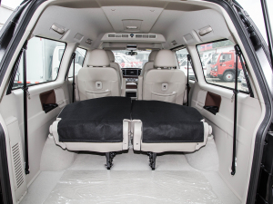 2022^ M5L 1.6L A 7 g