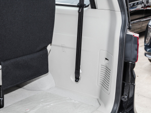 2022^ M5L 1.6L A 7 g