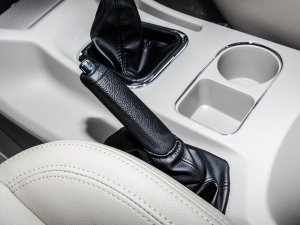 2022^ M5L 1.6L A 7 v܇Ƅ