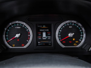 2022款奋斗款 M5L 1.6L 豪华型 7座 仪表