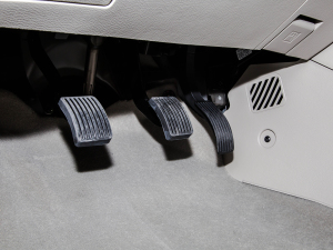 2022^ M5L 1.6L A 7 п؅^