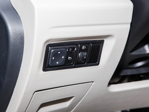 2022^ M5L 1.6L A 7 п؅^