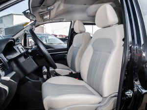2022款奋斗款 M5L 1.6L 基本型 7座 主驾驶座椅