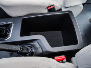 2022?yun)^ M5L 1.6L  7 g